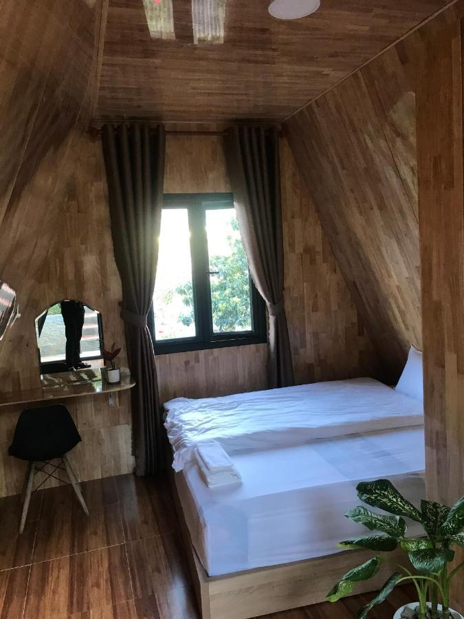 Homestay Khu Vuon Hoang Gia Da Lat Zewnętrze zdjęcie