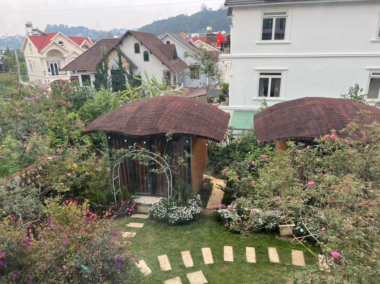 Homestay Khu Vuon Hoang Gia Da Lat Zewnętrze zdjęcie